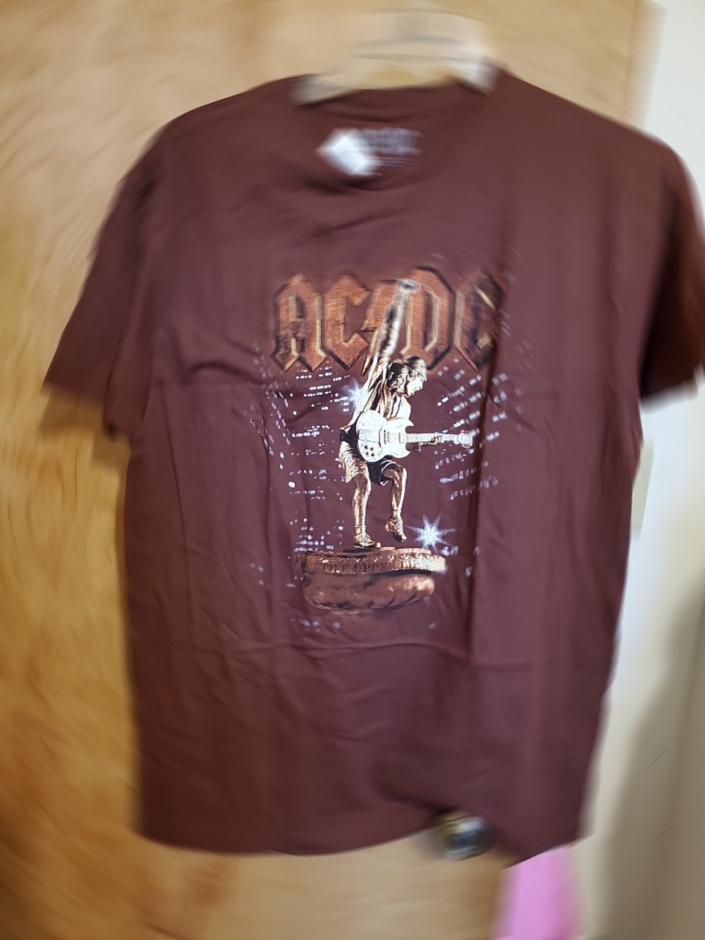 #129 AC/DC tshirt